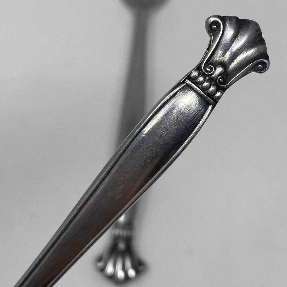 F.B. Rogers Flatware Set Topaz Pattern Shell Design Japan Fork and Spoon Set